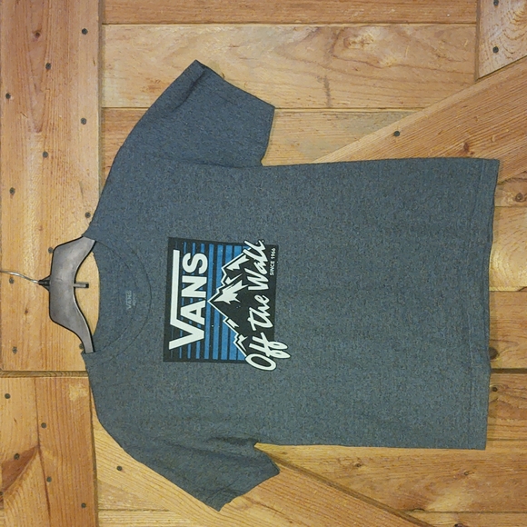 Vans Size Medium Tshirt - Picture 1 of 2